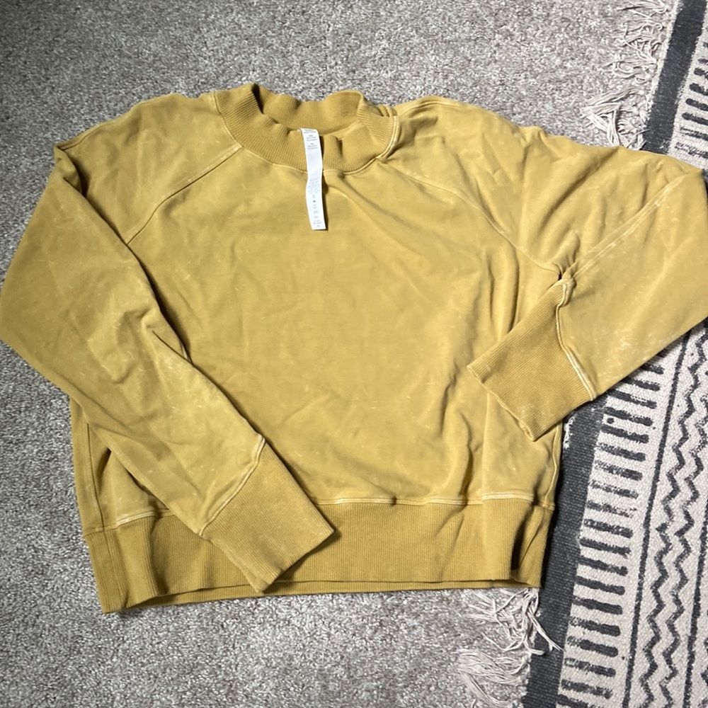 Lululemon mustard sweatshirt,  worn once.  EUC.